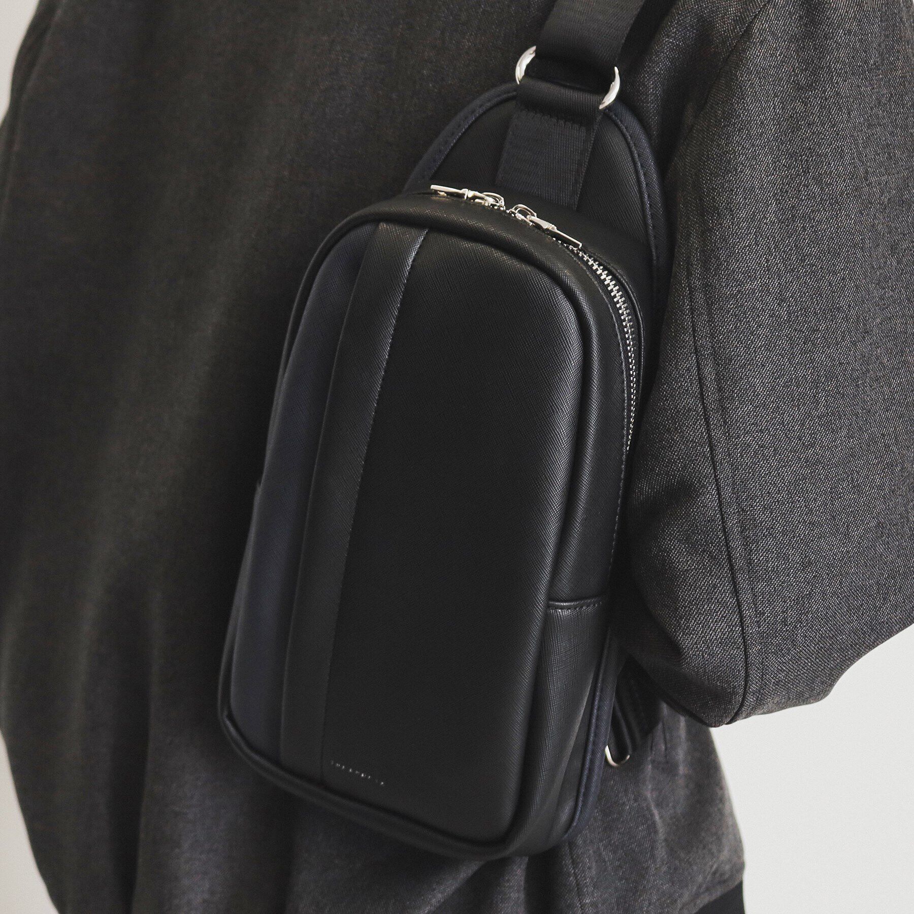 THE SHOP TK「サフィアーノ切替えボディバック」|その他|