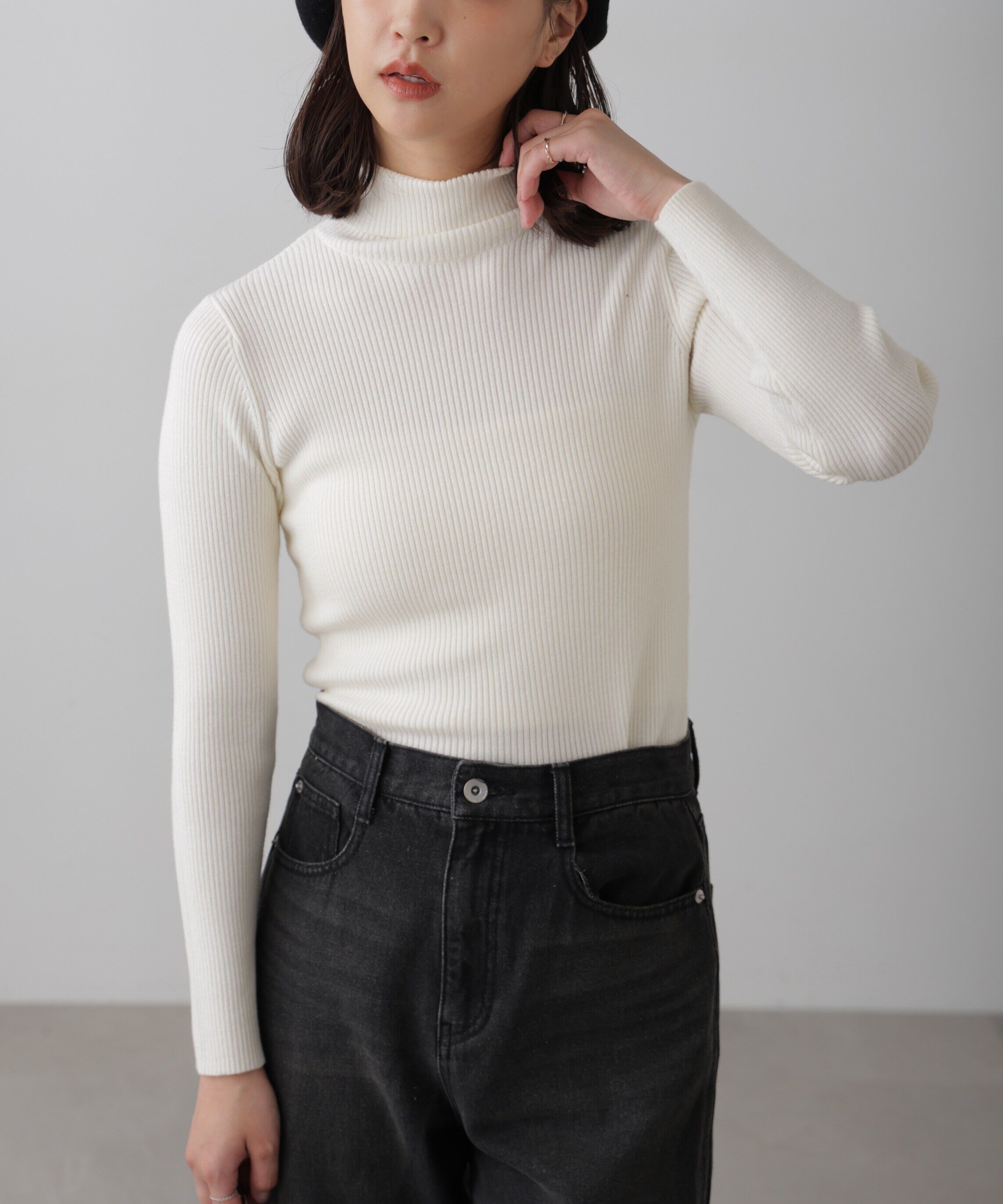  「タートルネックリブニット」|ニット・セーター|オフ