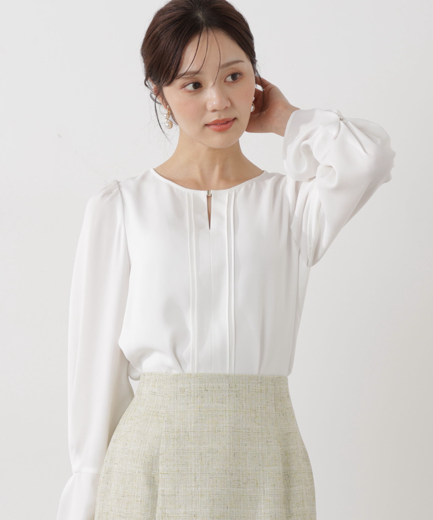 PROPORTION BODY DRESSING「＜ウォッシャブル＞ピンタックブラウス」|シャツ・ブラウス|エクリュ1