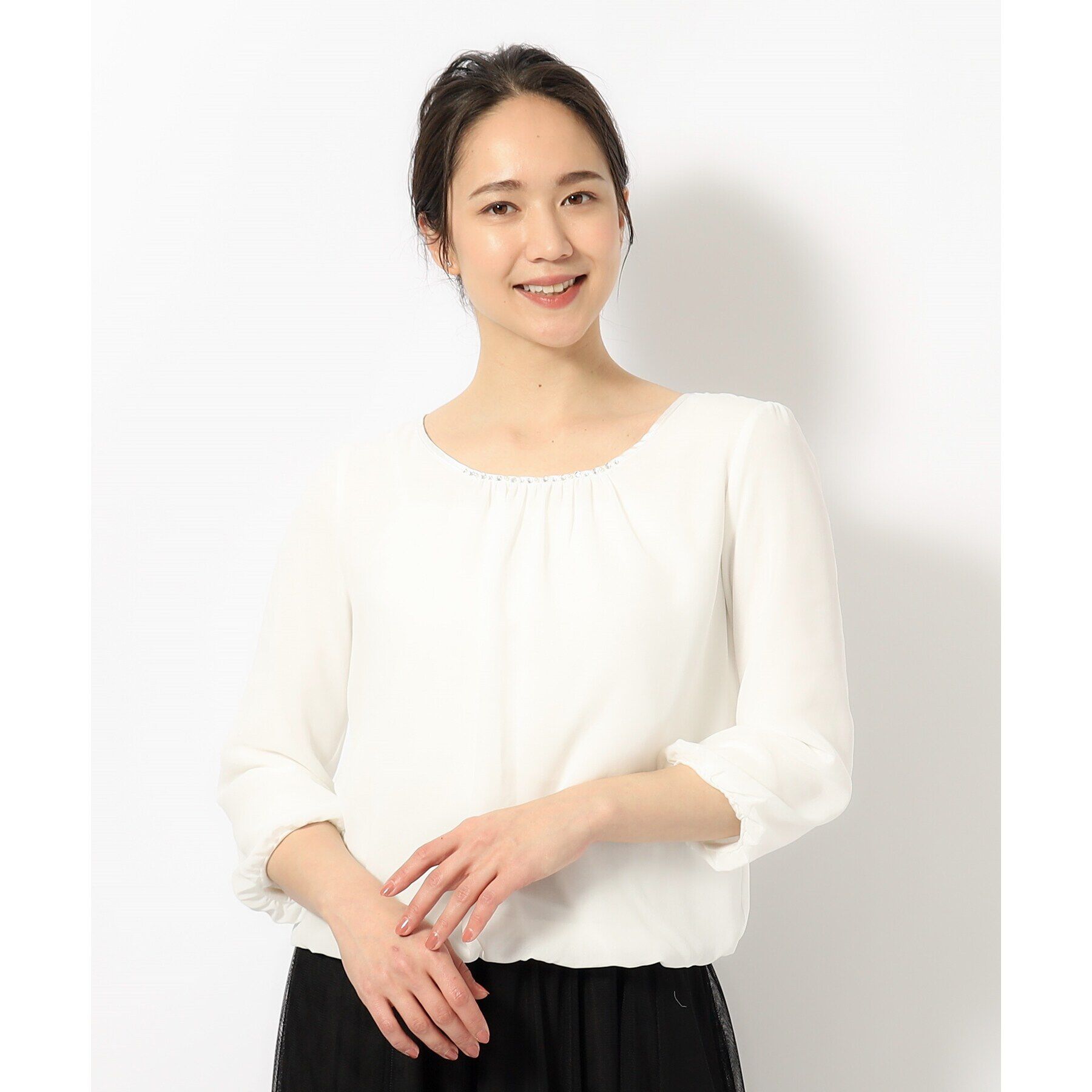 SHOO･LA･RUE「【洗える】ビジュー付きブラウス」|シャツ・ブラウス|