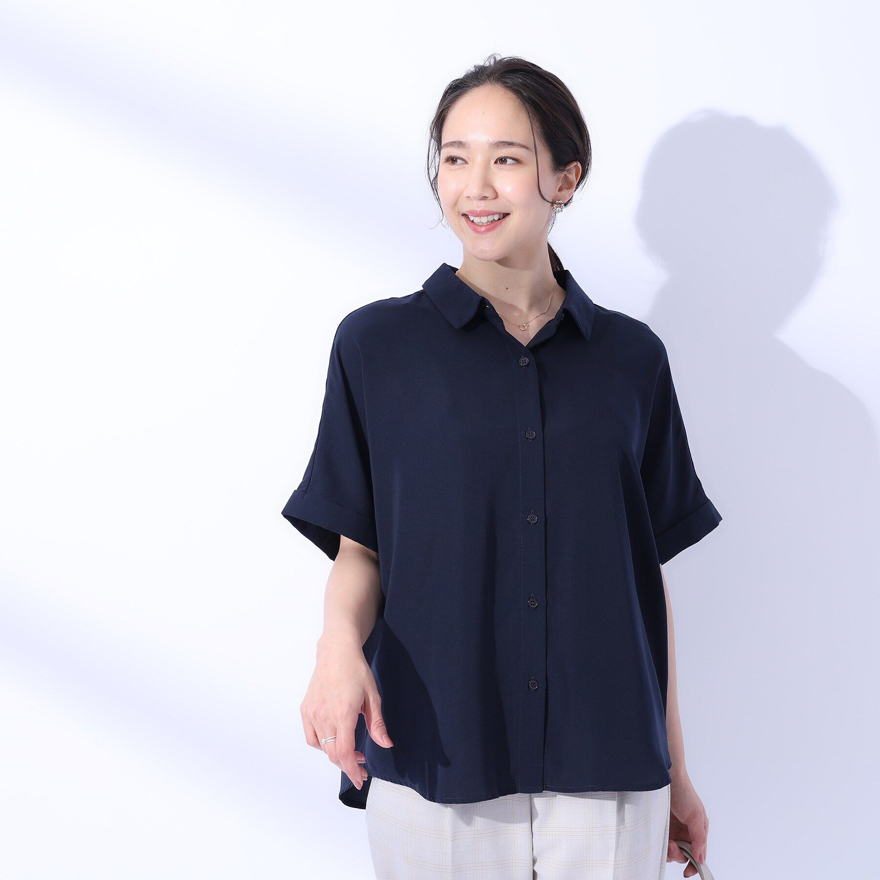 SHOO･LA･RUE「【洗える/プチプラ/無理せずキレイ】オンにもオフにも ドルマンスリーブ前開きシャツ」|シャツ・ブラウス|
