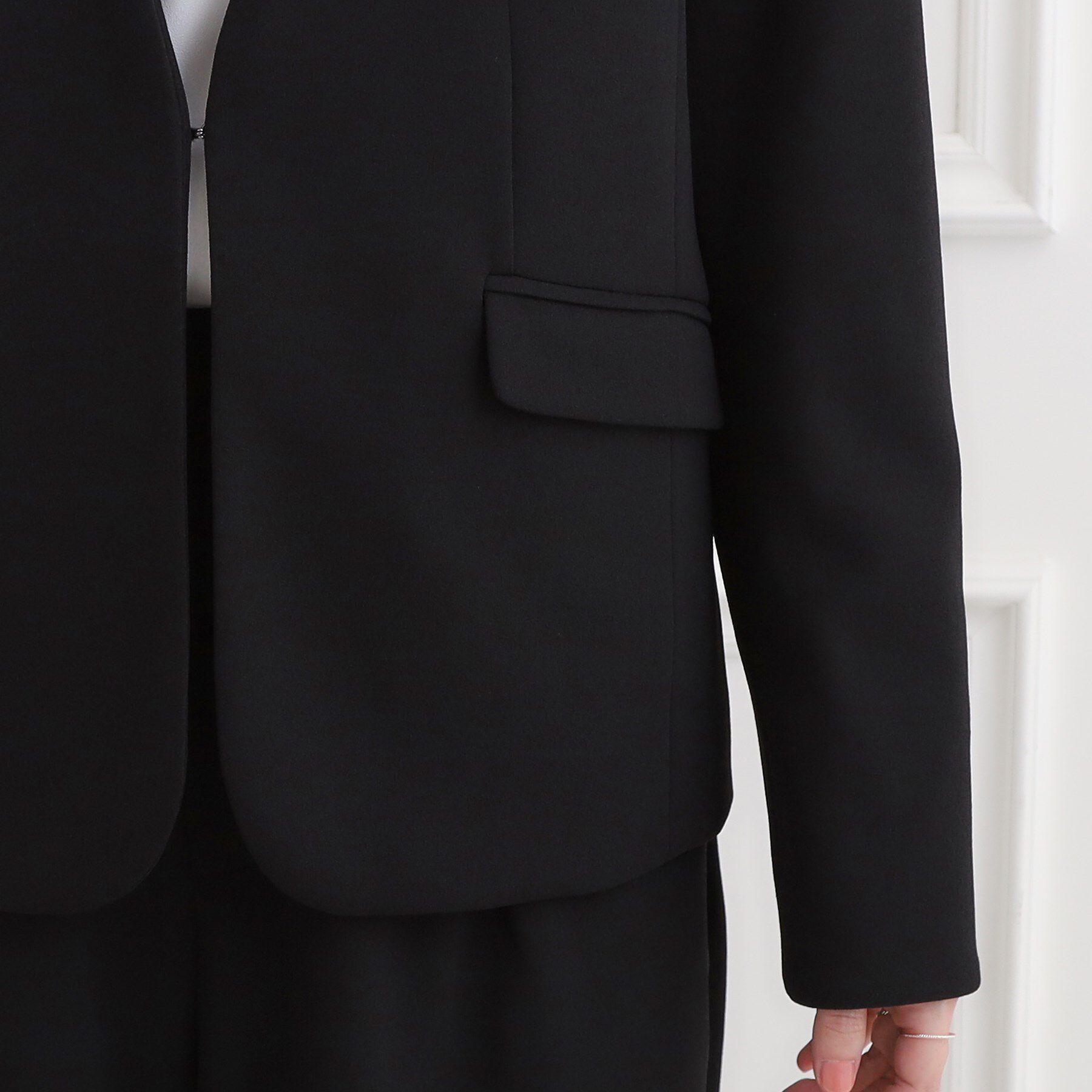 SHOO･LA･RUE「【洗濯機可/S-3L/イージーケア】きちんと楽に。カットジョーゼットノーカラージャケット」|ノーカラージャケット|