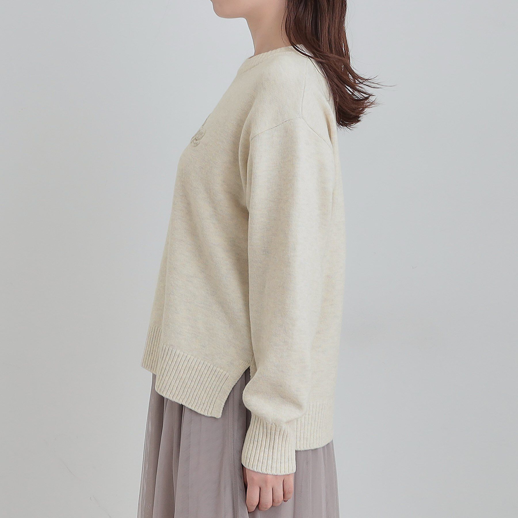 SHOO･LA･RUE「【S-LL/洗濯機可】ふわふわがやみつきになる柔らかさ スウェットライクロゴニット」|ニット・セーター|