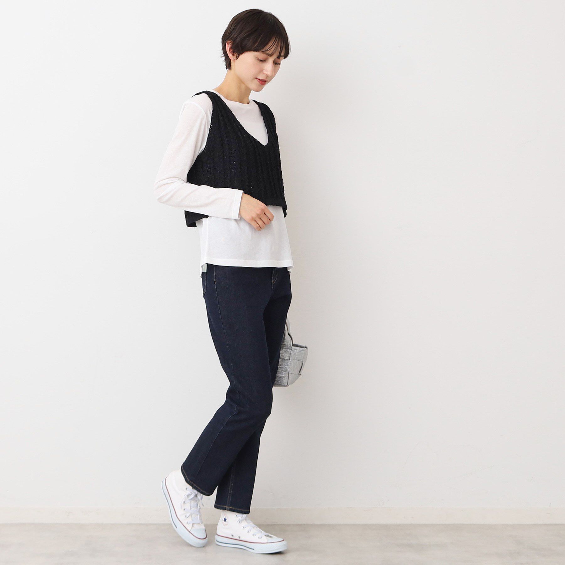 Dessin「【洗える】クロップド丈Vネックニットベスト」|ベスト・ジレ|