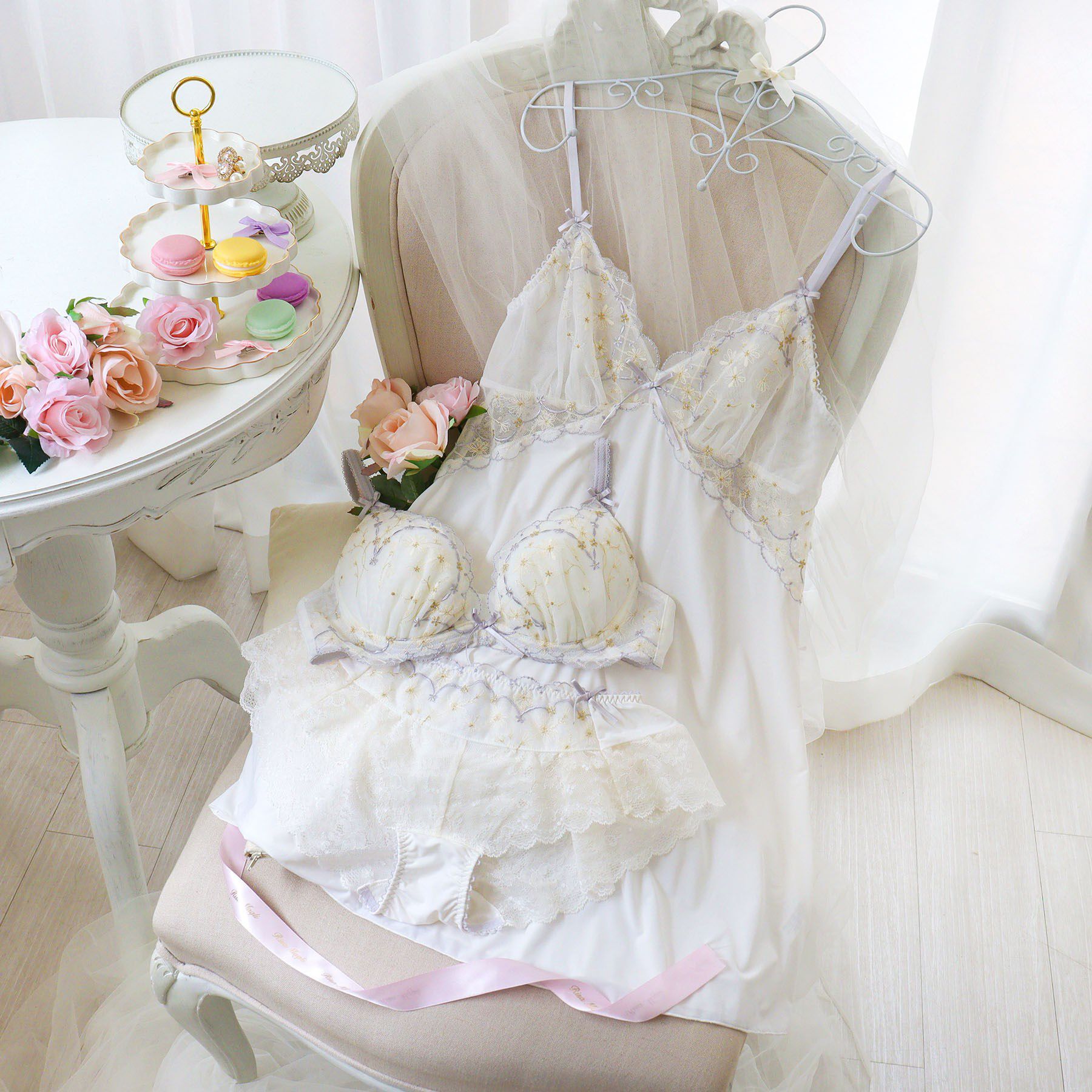 Risa Magli「コニー ブラジャー　（B-D）　＜リサマリ ミラクル谷間ブラ＞」|インナー|