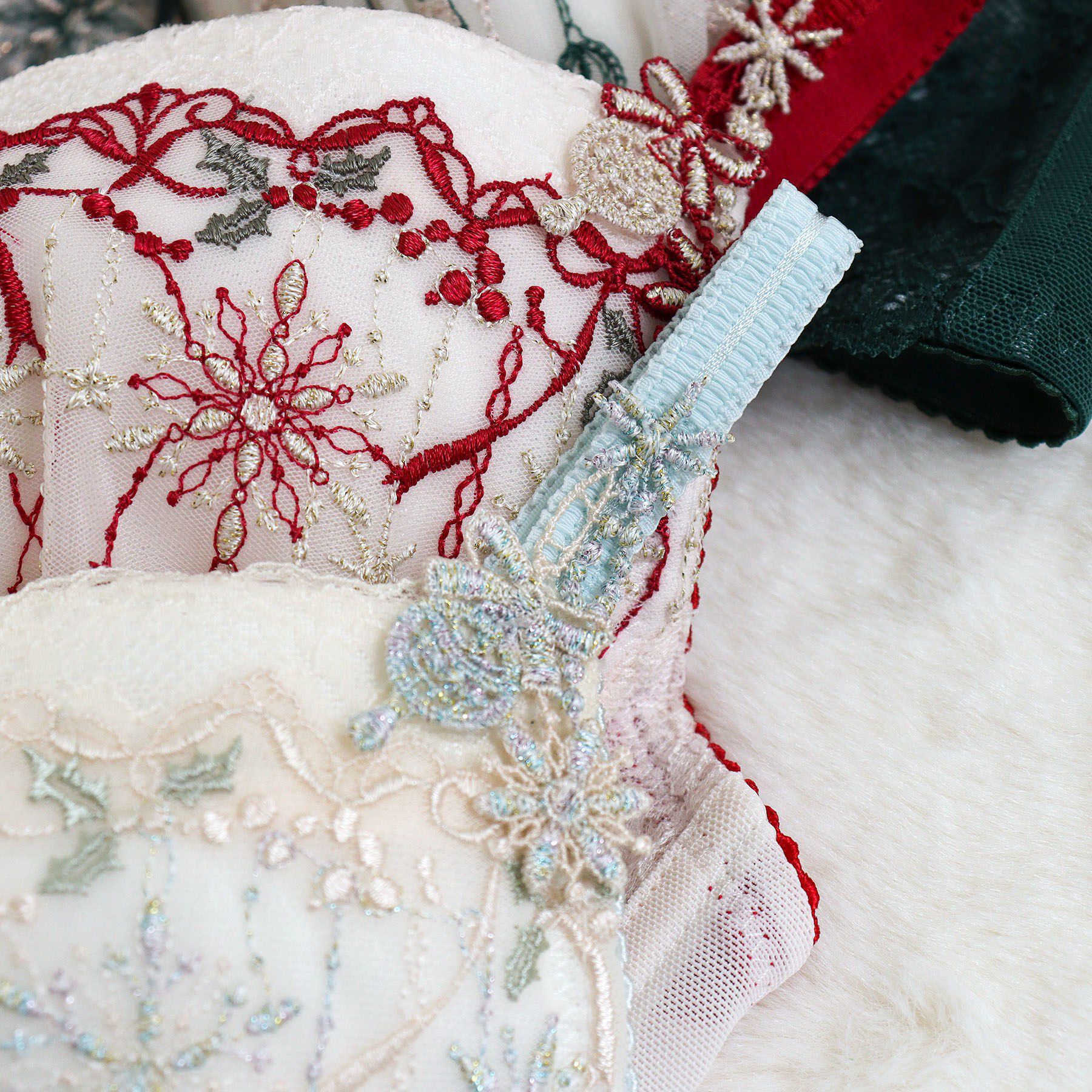 Risa Magli「【ルビー】 ブラジャー (G-I) ＜Glamor Bra (バストアップタイプ)＞」|インナー|