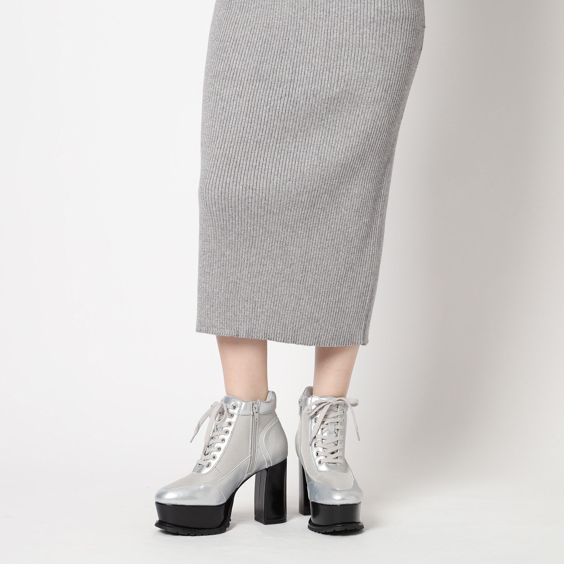 ESPERANZA「【ラク盛り／ショートブーツ】リピーター続出／脚長美脚　厚底メッシュスポーティーショートブーツ」|ショートブーツ|