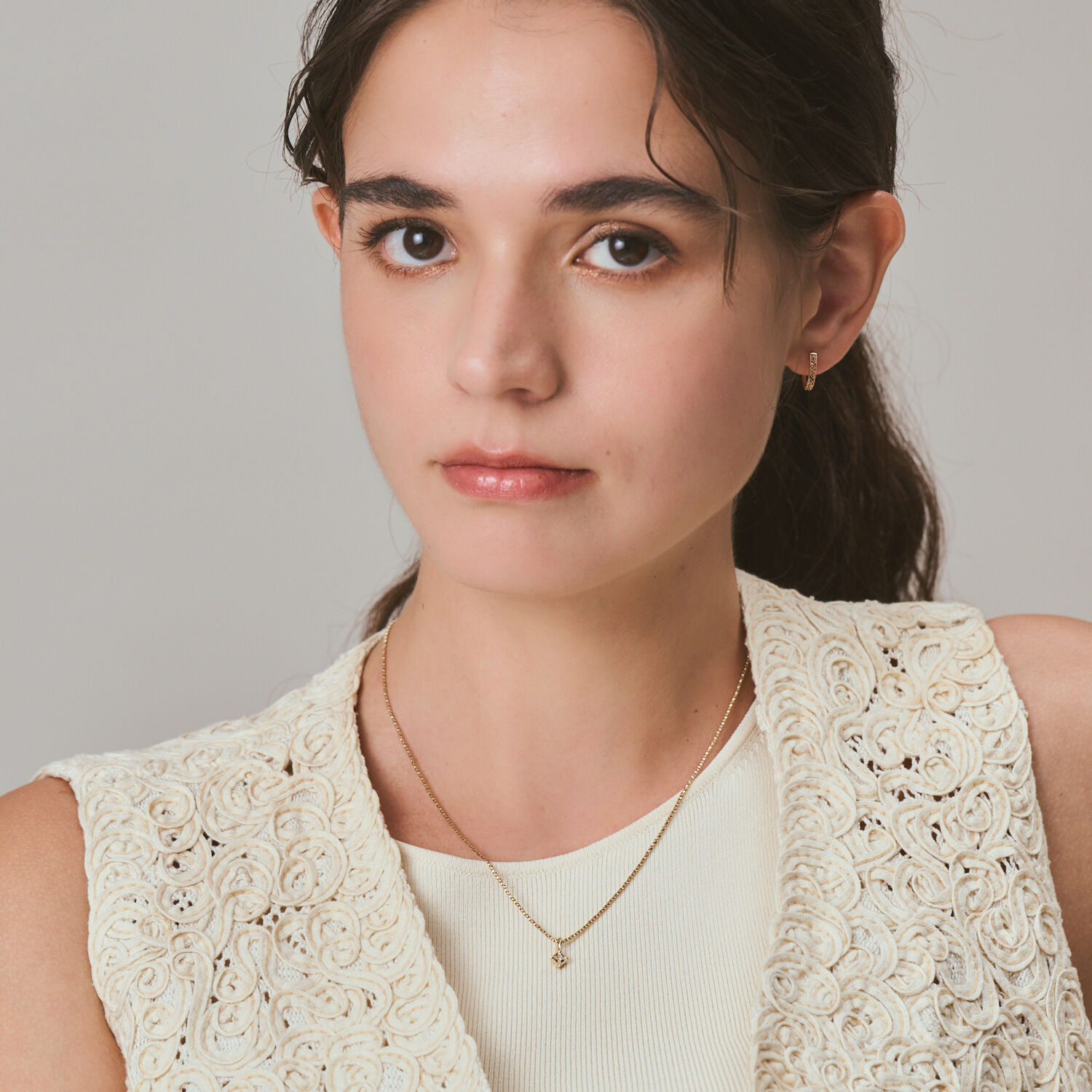 agete「K10ダイヤモンドチャーム（0.03ct）」|その他|