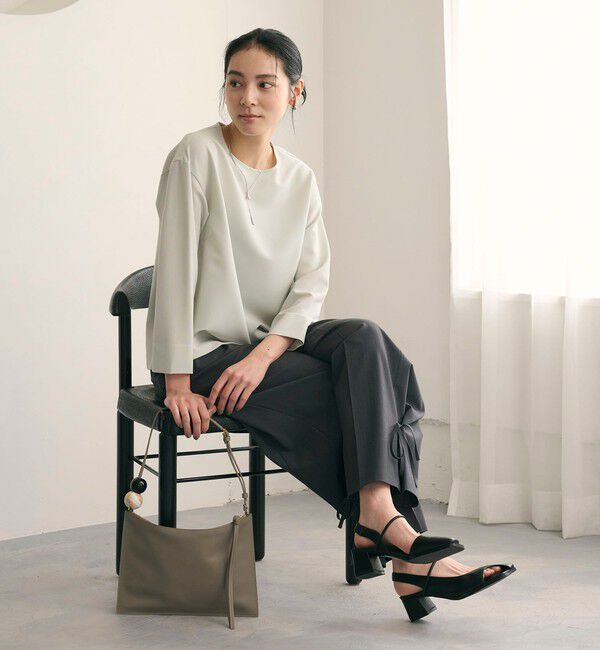 BEAUTY&YOUTH UNITED ARROWS「【WEB限定 Wardrobe DAILY MINIMAL】クルーネックブラウス ウォッシャブル」|シャツ・ブラウス|