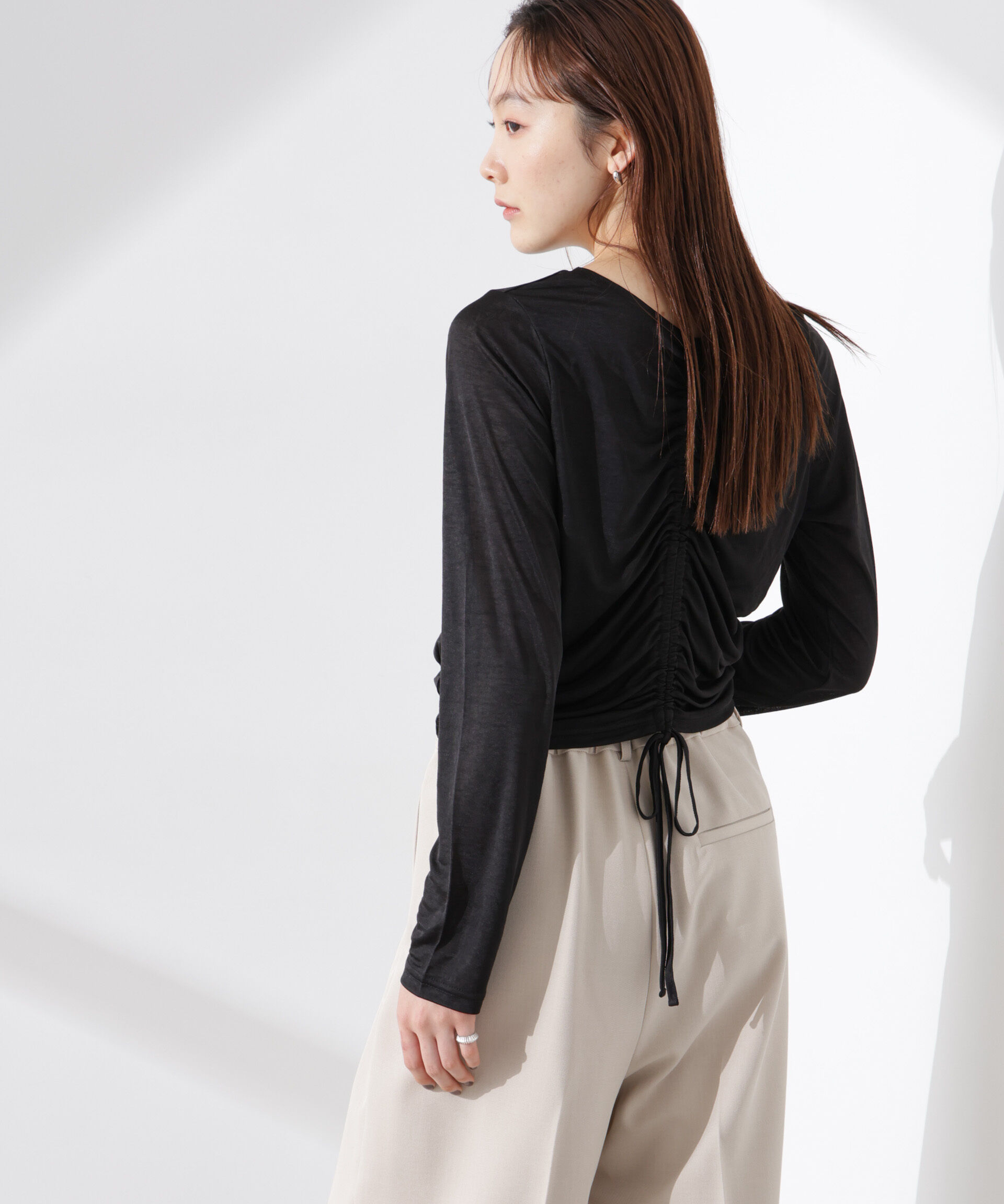 nano･universe「前後2wayフロントシャーリングトップス」|Tシャツ・カットソー|