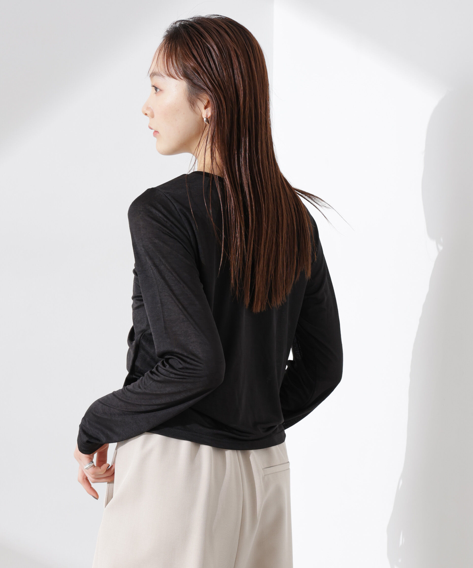 nano･universe「前後2wayフロントシャーリングトップス」|Tシャツ・カットソー|