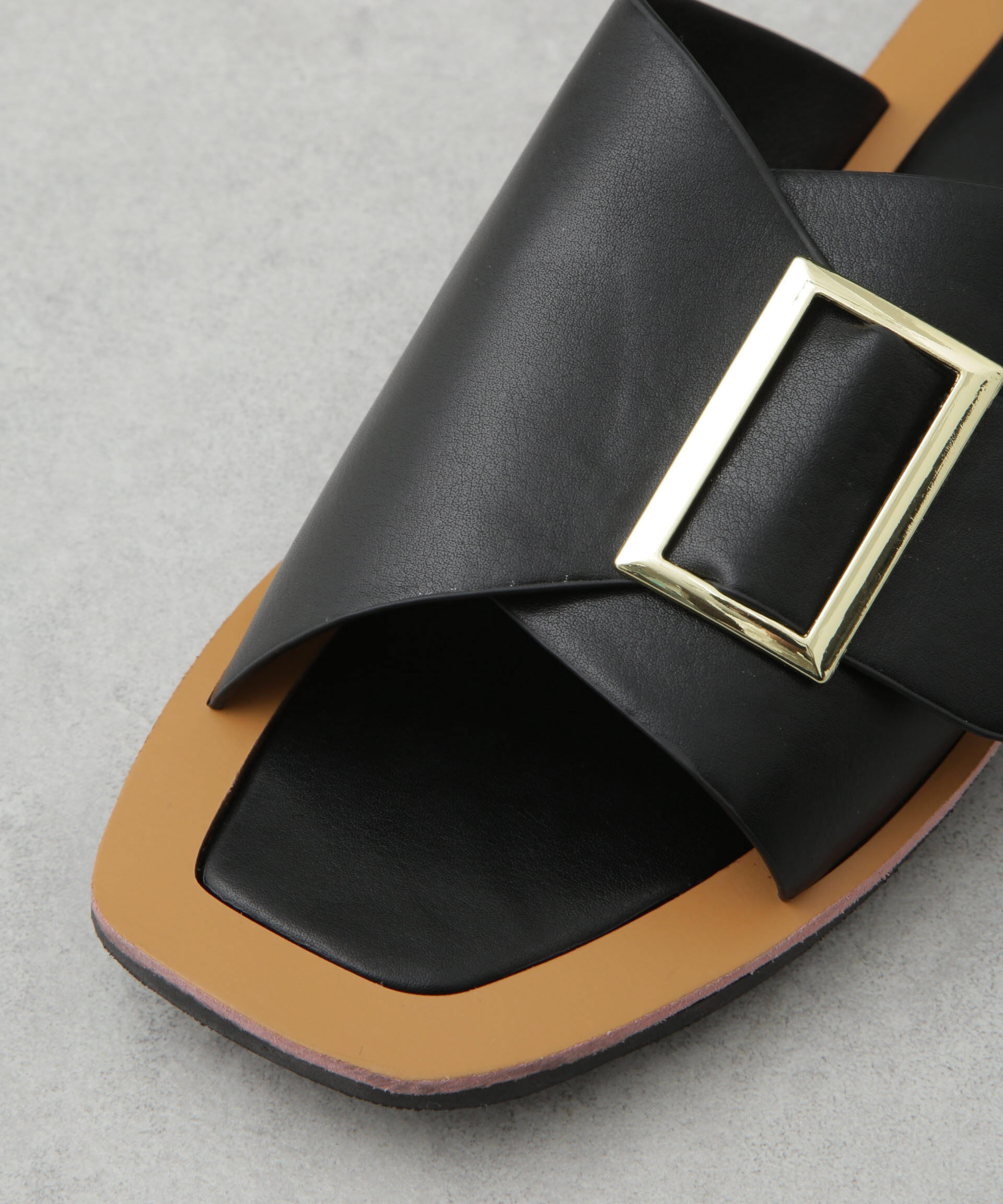 nano･universe「バックルフラットサンダル」|ビジネス・ドレスシューズ|