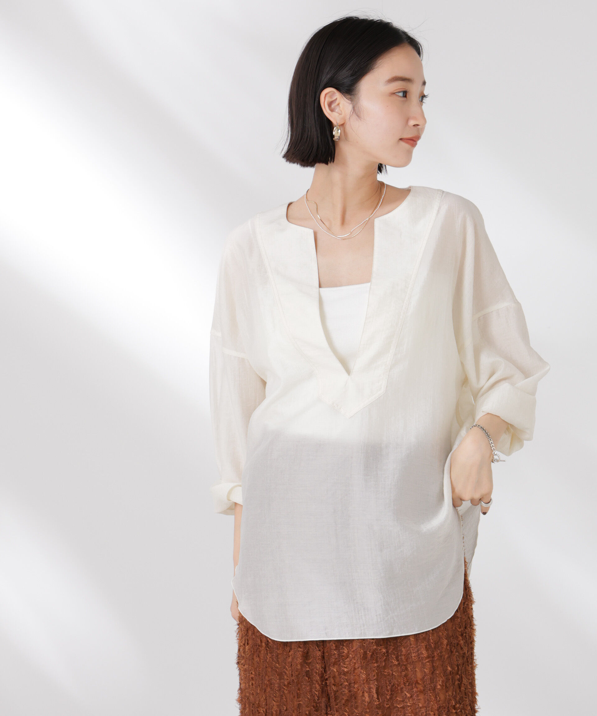 nano･universe「DeepVネックプルオーバーブラウス」|シャツ・ブラウス|アイボリー7