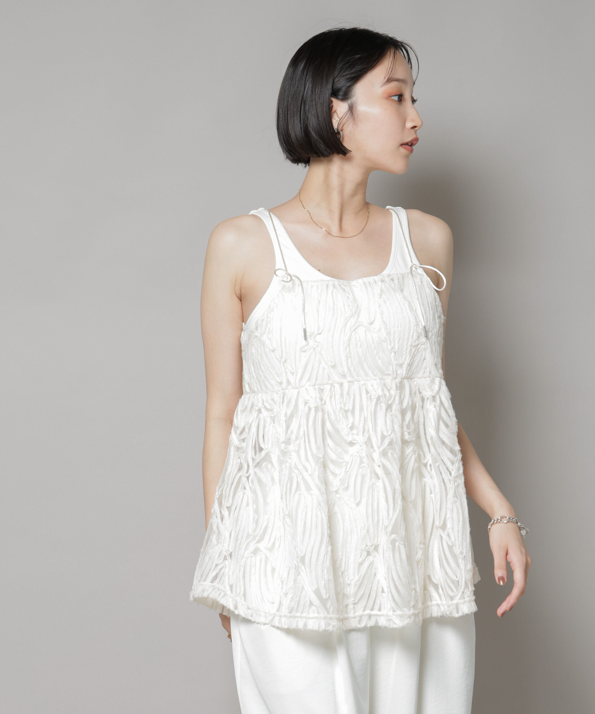 nano･universe「テープ刺繍チュール前後2wayキャミソールビスチェ(セットアップ可)」|シャツ・ブラウス|アイボリー7