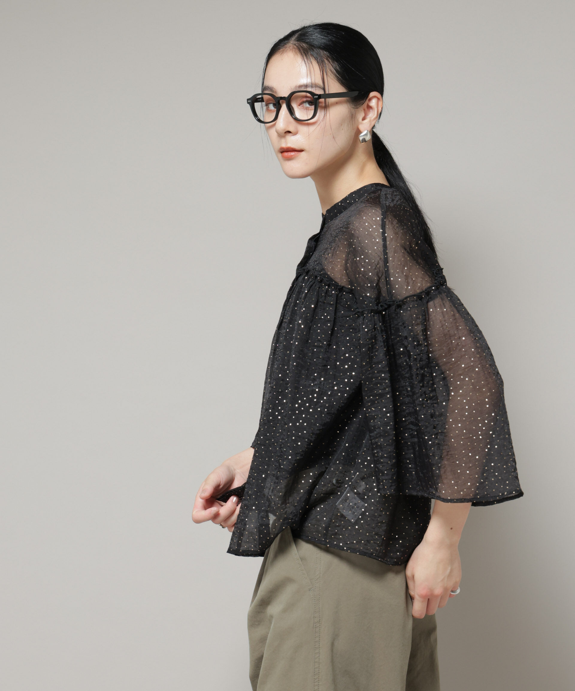 nano･universe「グリッタードットギャザーブラウス」|シャツ・ブラウス|