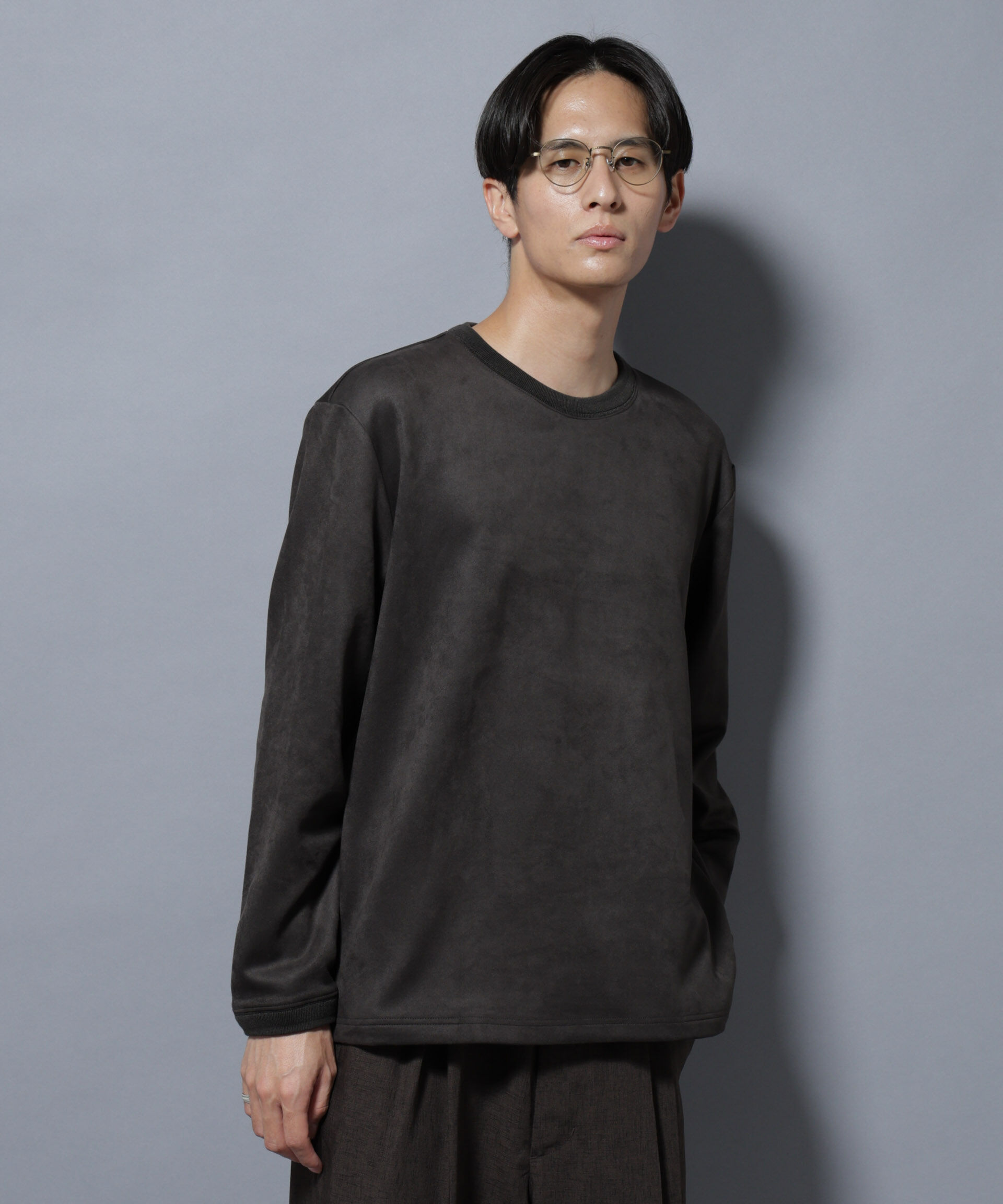 nano･universe「フェイクスエードプルオーバー 長袖」|Tシャツ・カットソー|チャコール3