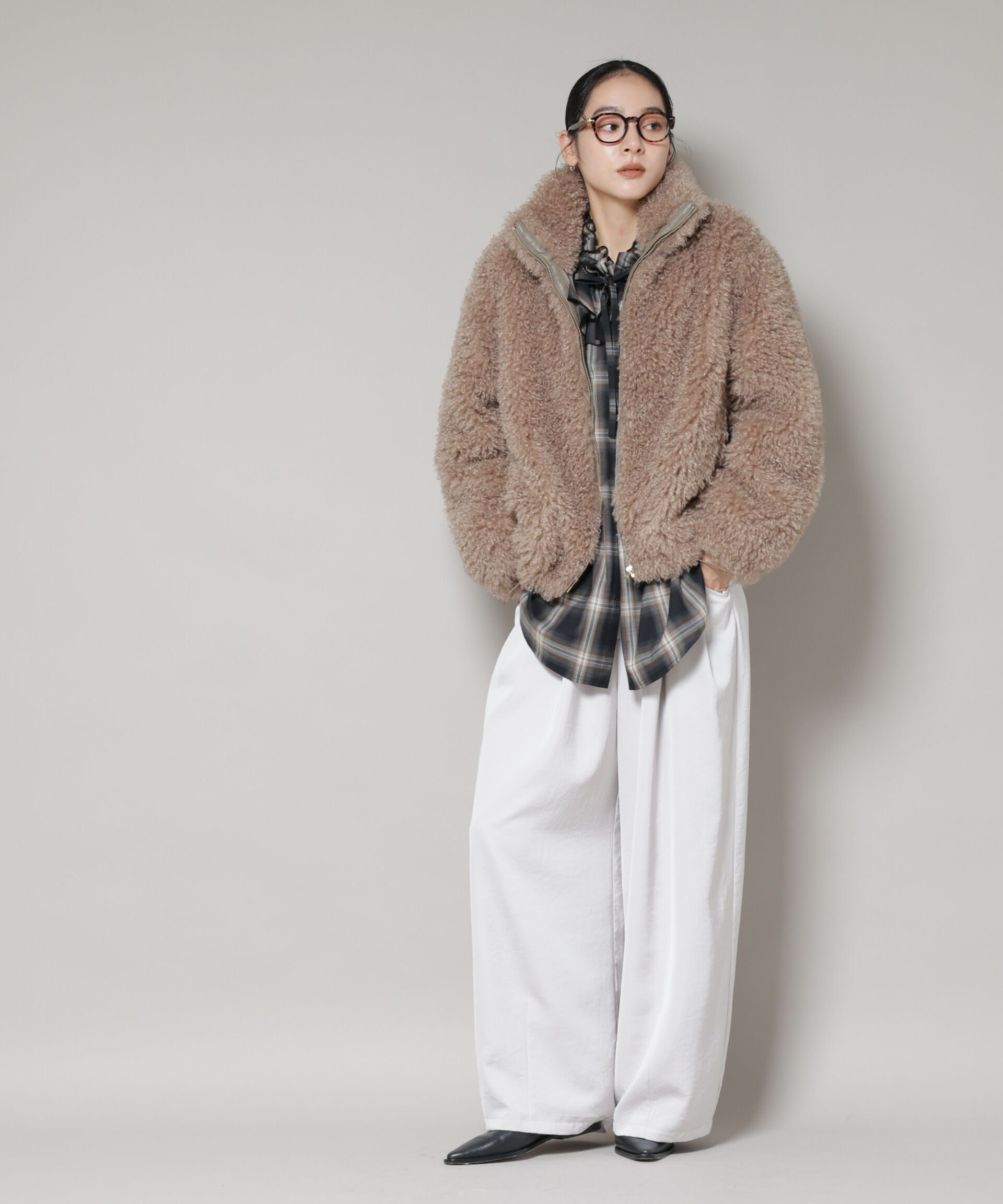 nano･universe「カーリーファースタンドブルゾン」|ブルゾン・スタジャン|