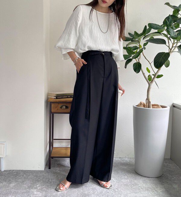 fredy emue「ベルト付きタックパンツ」|スラックス|