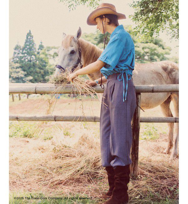 VIS「【Coca-Cola】VIS別注バックエンブロイダリークロップドシャツ」|シャツ・ブラウス|