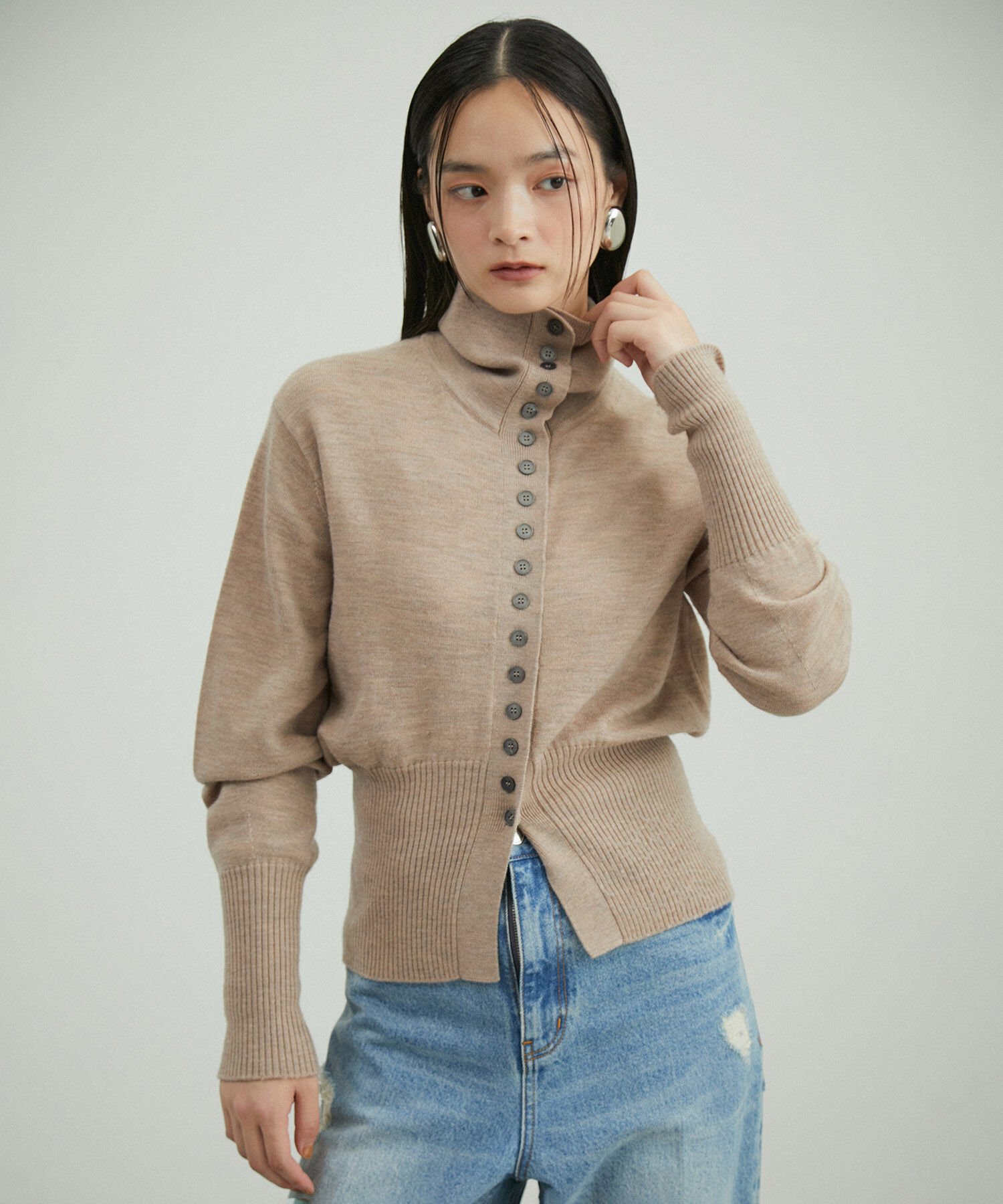 ADAM ET ROPE'「メニーボタンカーディガン」|カーディガン|ベージュ系(29)