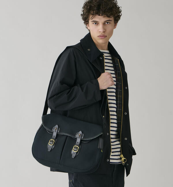 Brady「Brady | ARIEL TROUT SMALL UNISEX」|ショルダー・メッセンジャー|