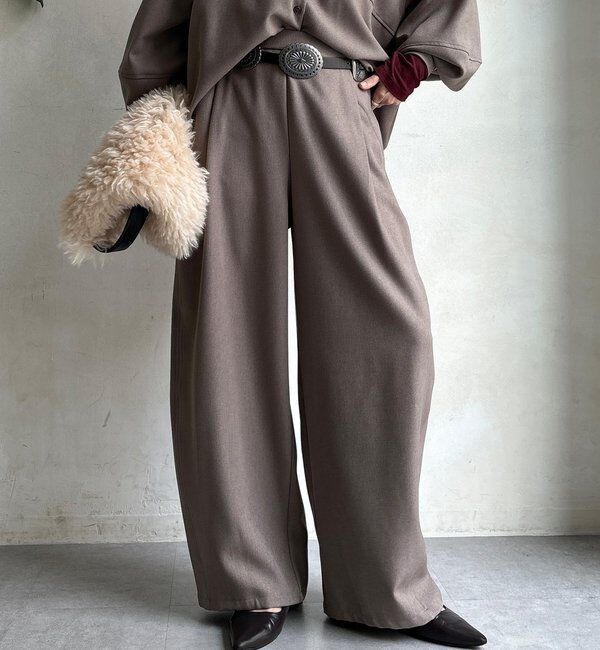  「【WEB限定】ウール調フロントタックイージーパンツ」|チノ|グレージュ