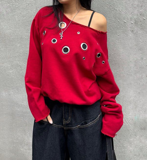  「FRONT EYELET OFF-SHOULDER SWEATSHIRT」|Tシャツ・カットソー|