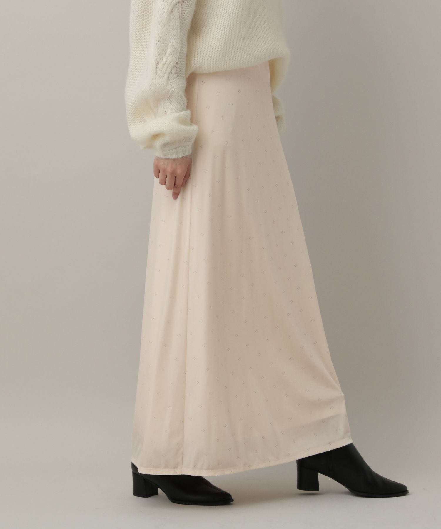 A part by 「キラキラベロアナロースカート」|スカート|