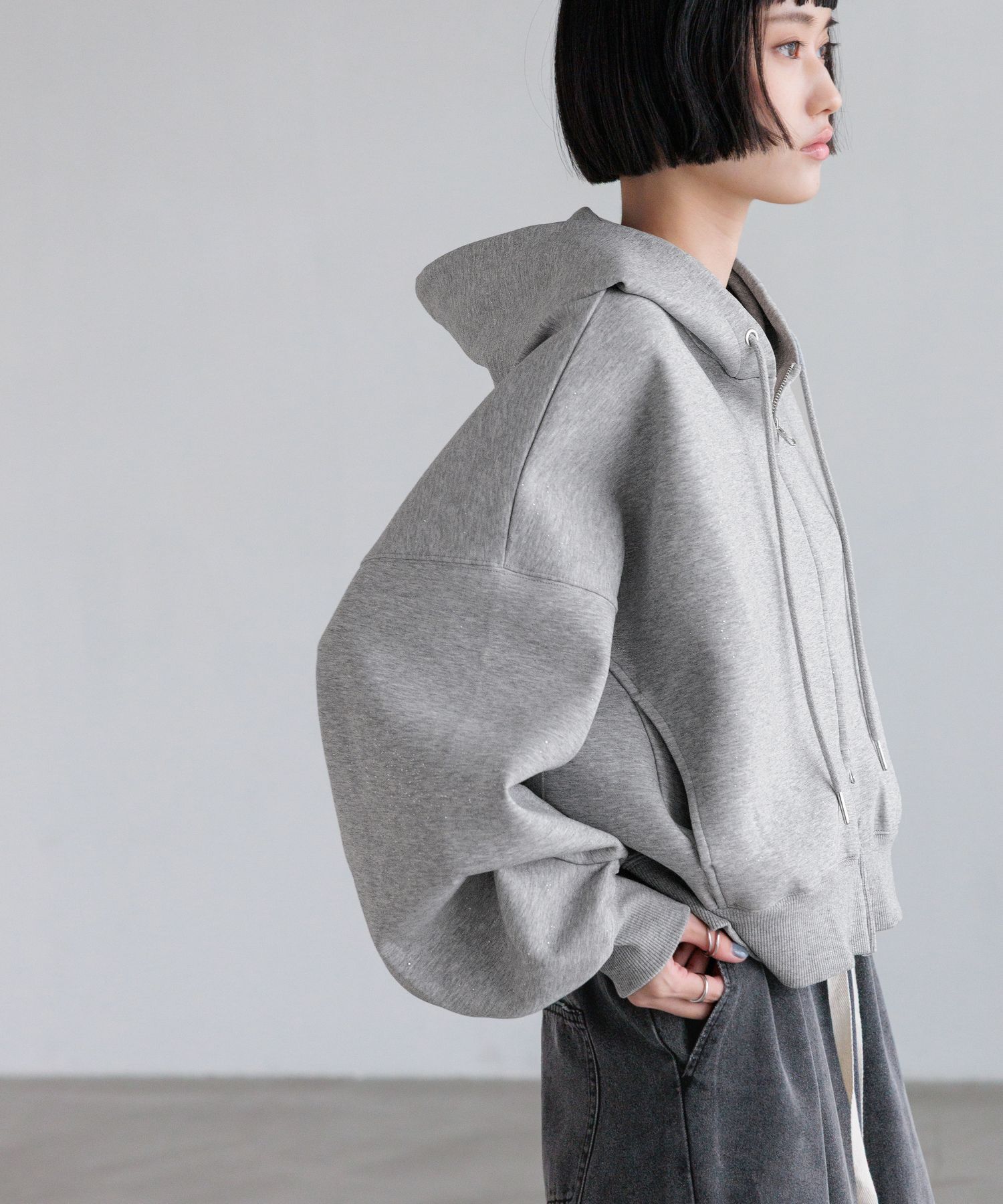 LOWRYS FARM「ＺＩＰショートフーディ」|パーカー|