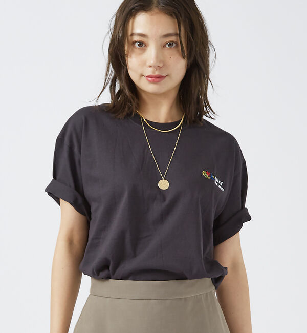 Rouge vif「【FRUIT OF THE LOOM】プリントTシャツ / ワンポイント刺繍 /」|Tシャツ・カットソー|ブラック系その他1