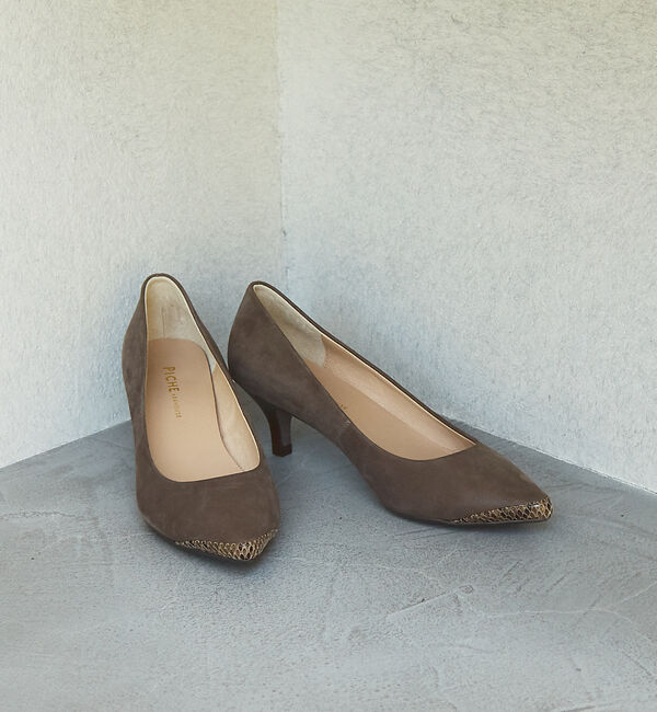 AU BANNISTER「【伝説のベストセラーパンプス】ポインテッドラインパンプス」|パンプス|ブロンズ