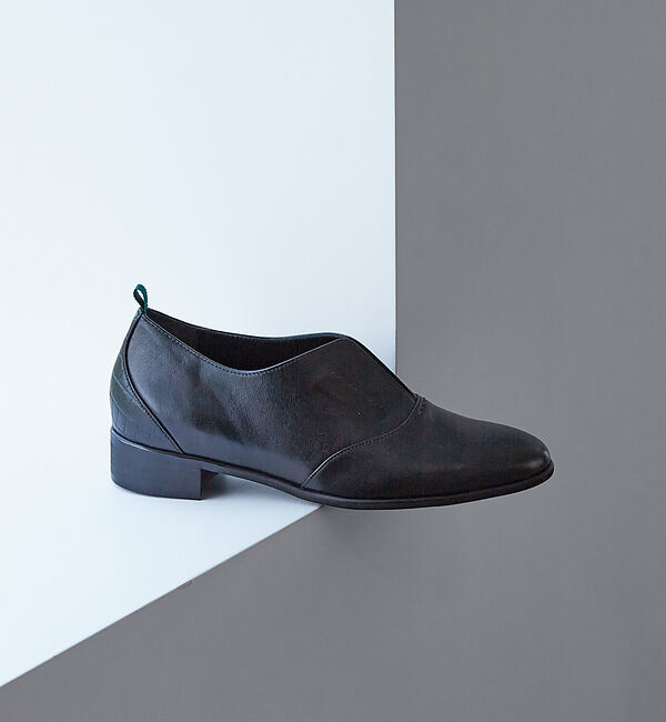 AU BANNISTER「ゴアスリッポンシューズ」|その他|ブラック