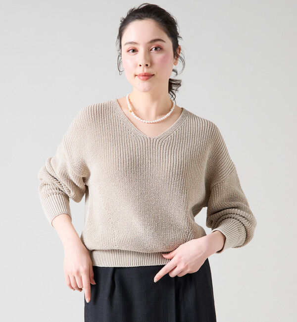 TIARA「片畦Vネックニット」|ニット・セーター|ベージュ