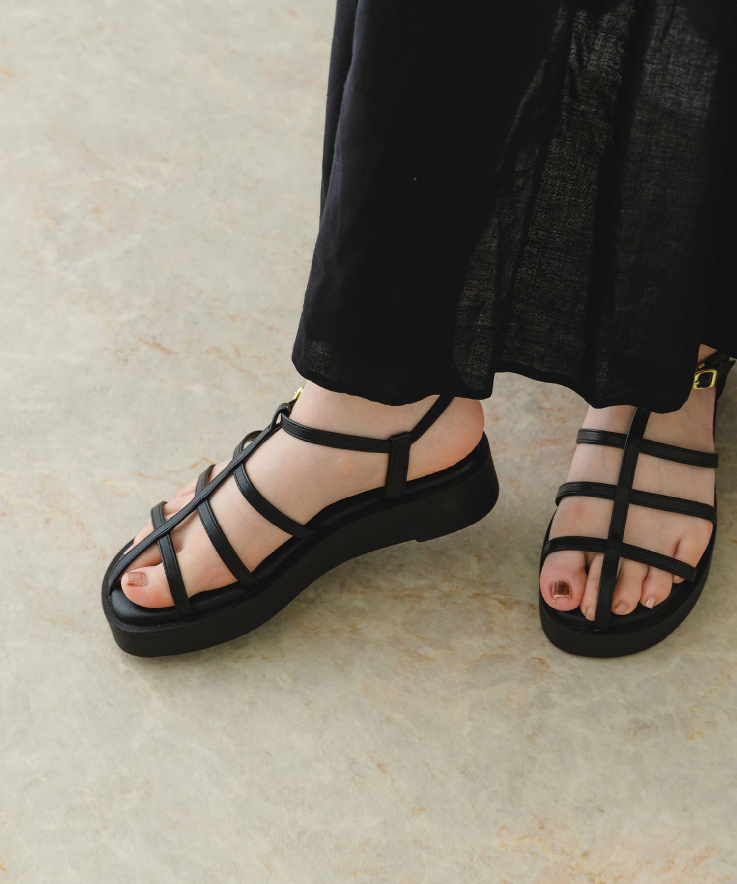 RODE SKO「スリムストラップサンダル」|サンダル|