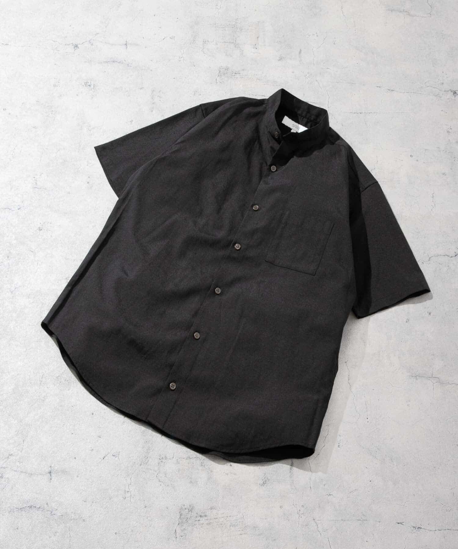 URBAN RESEARCH ROSSO「『防シワ』『XLサイズあり』ハイパフォーマンスリネンバンド半袖シャツ」|シャツ・ブラウス|ブラック