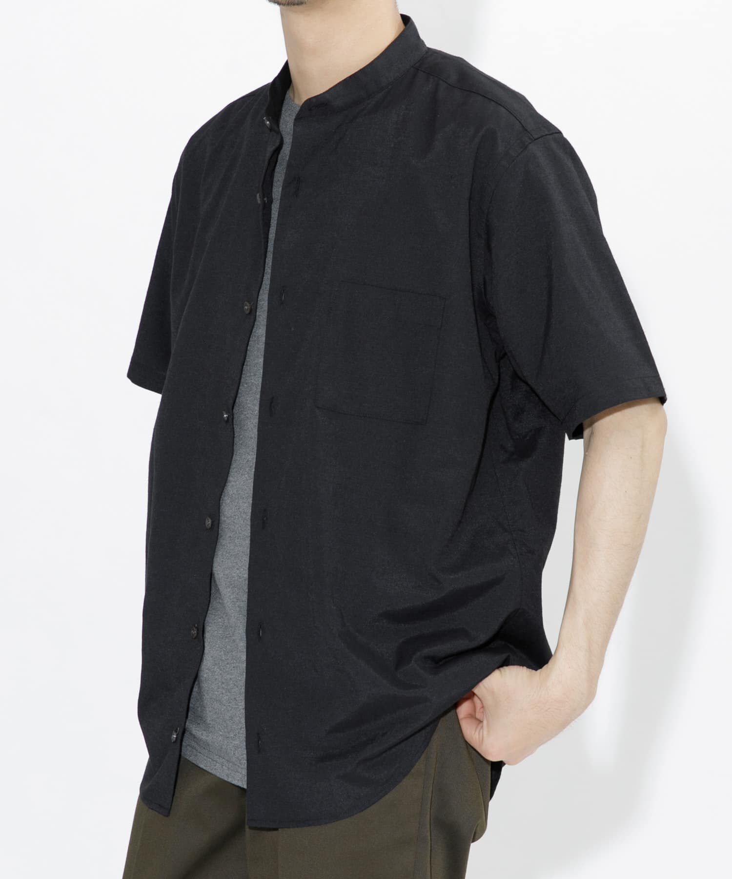 URBAN RESEARCH ROSSO「『防シワ』『XLサイズあり』ハイパフォーマンスリネンバンド半袖シャツ」|シャツ・ブラウス|