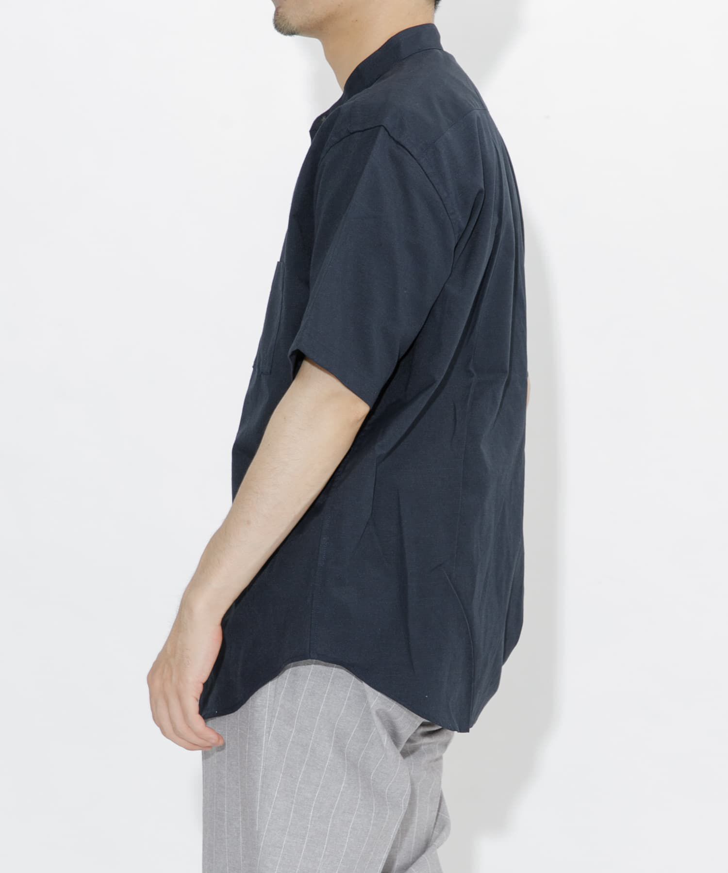 URBAN RESEARCH ROSSO「『防シワ』『XLサイズあり』ハイパフォーマンスリネンバンド半袖シャツ」|シャツ・ブラウス|