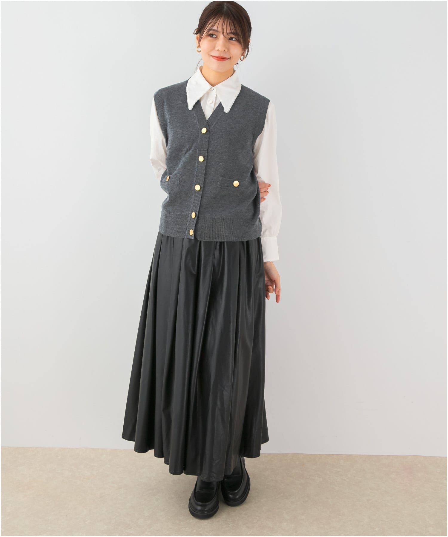 URBAN RESEARCH ROSSO「F by ROSSO　ウォッシャブルメタル釦ニットベスト」|ベスト・ジレ|