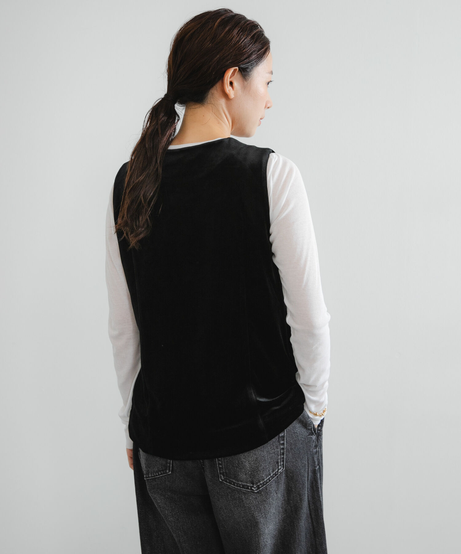 URBAN RESEARCH「ベロアジレ」|ベスト・ジレ|