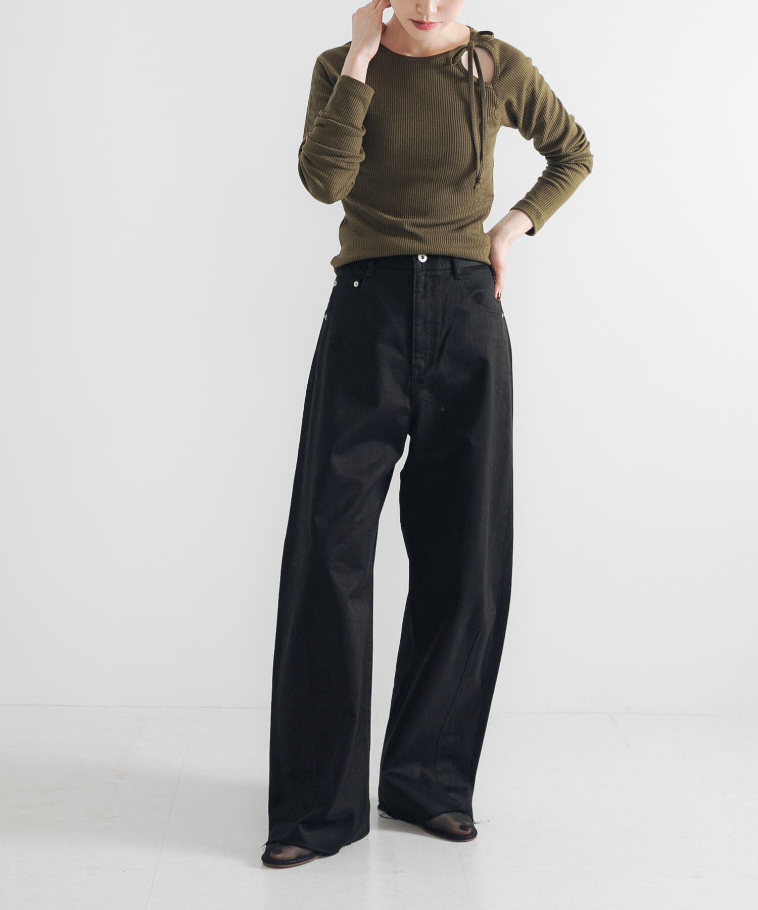 URBAN RESEARCH「カットアウトリブトップス」|Tシャツ・カットソー|