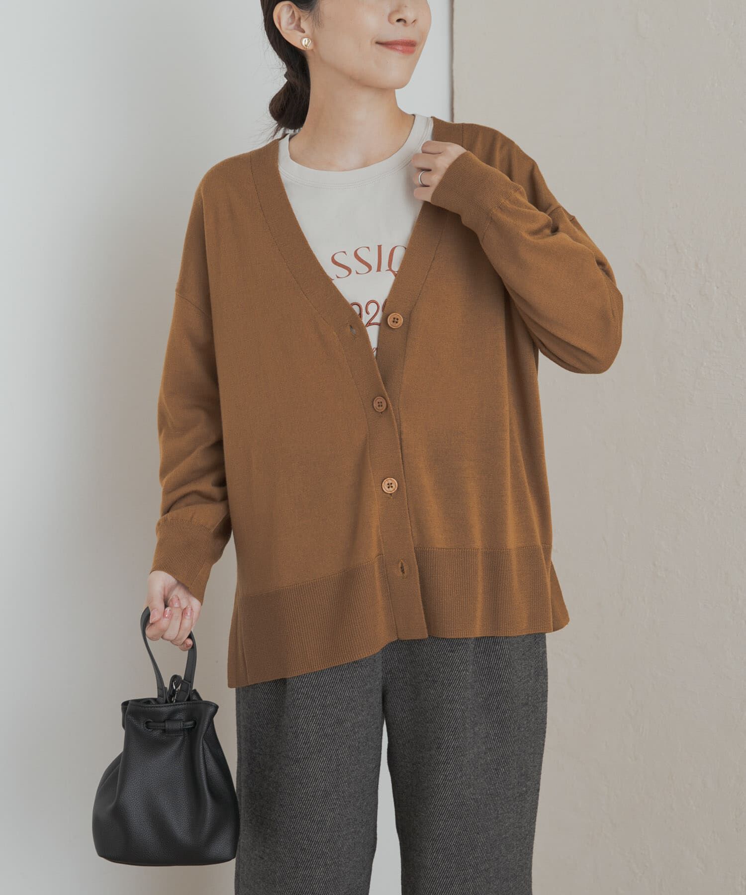 URBAN RESEARCH DOORS「ウォッシャブルウールVネックワイドカーディガン」|カーディガン|