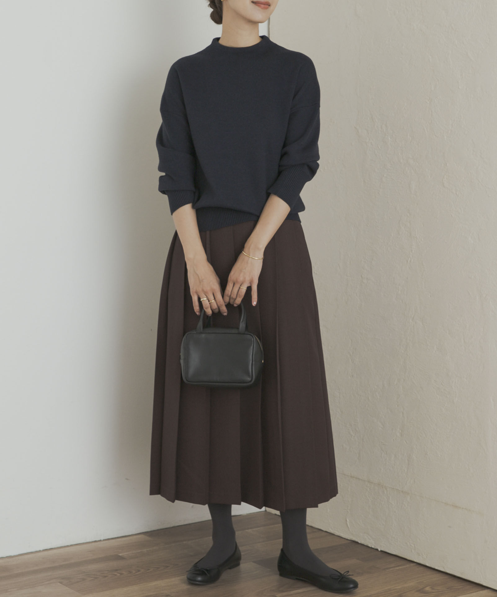 URBAN RESEARCH DOORS「『UR TECH SMOOTHLUXE』片ヒダプリーツスカート」|スカート|