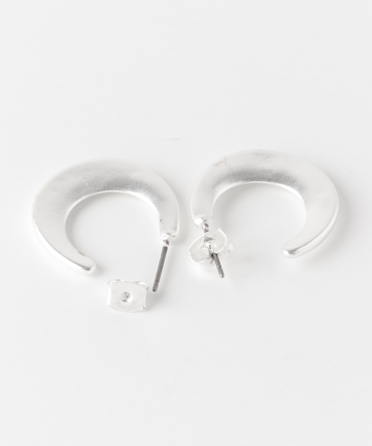 SMELLY「ラウンドエッジフープピアス」|ピアス|