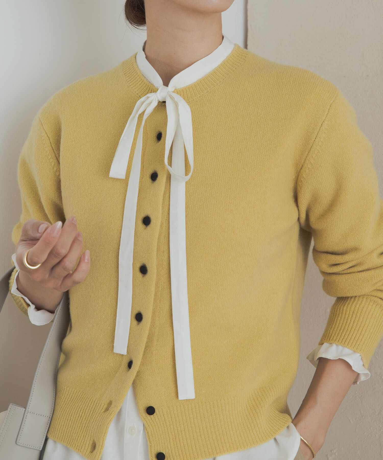 URBAN RESEARCH DOORS「コットンレーヨンリボンブラウス」|シャツ・ブラウス|