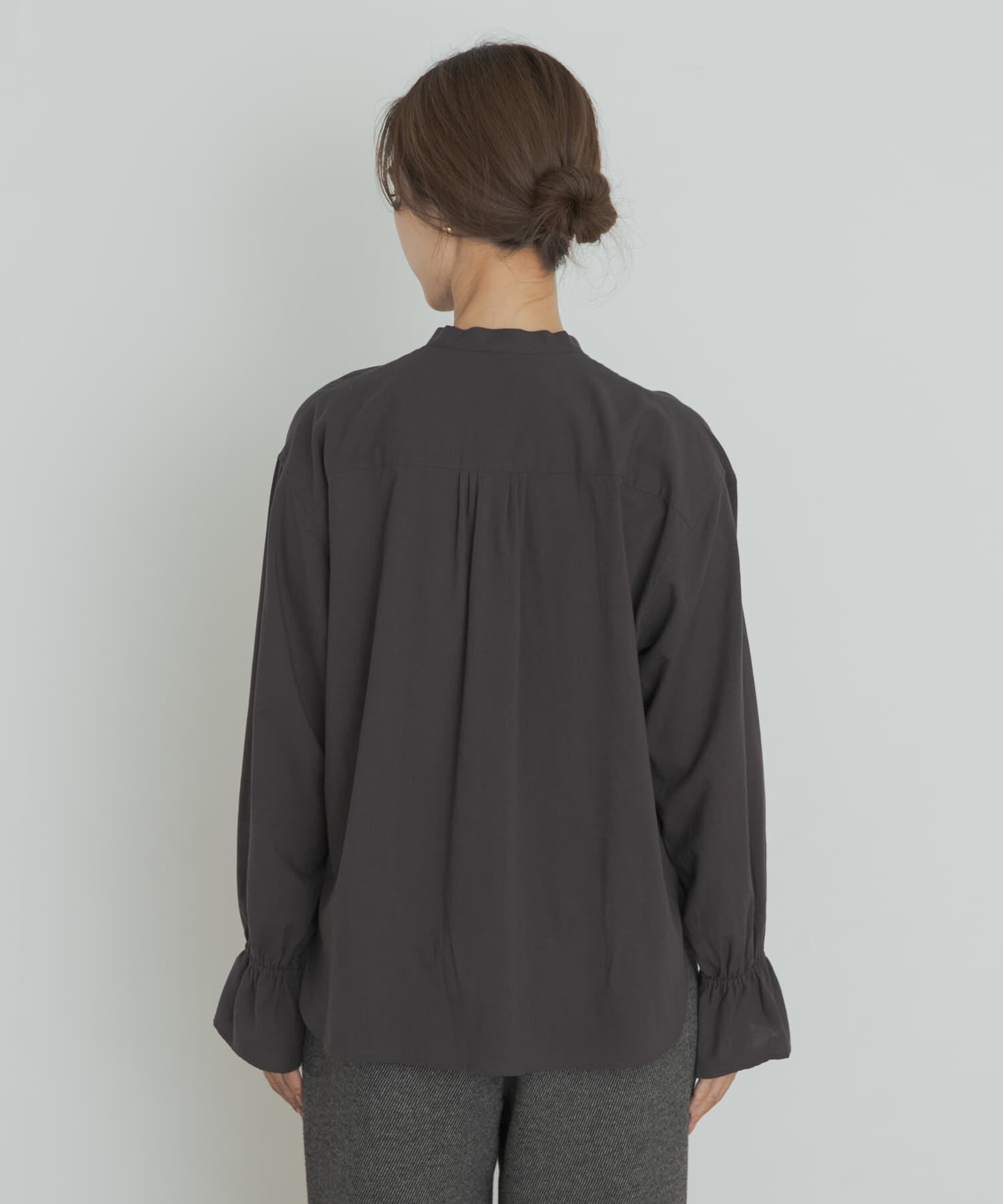 URBAN RESEARCH DOORS「コットンレーヨンリボンブラウス」|シャツ・ブラウス|