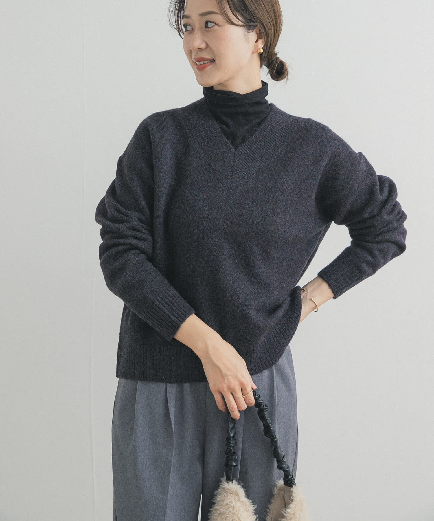 URBAN RESEARCH DOORS「VネックKNITプルオーバー」|ニット・セーター|