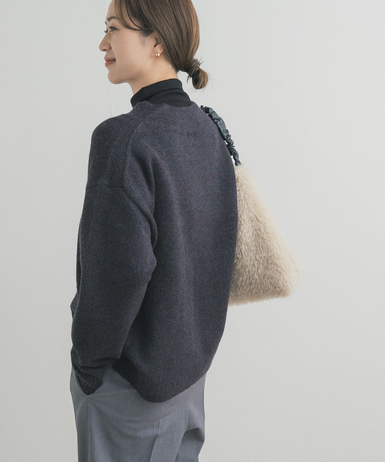 URBAN RESEARCH DOORS「VネックKNITプルオーバー」|ニット・セーター|