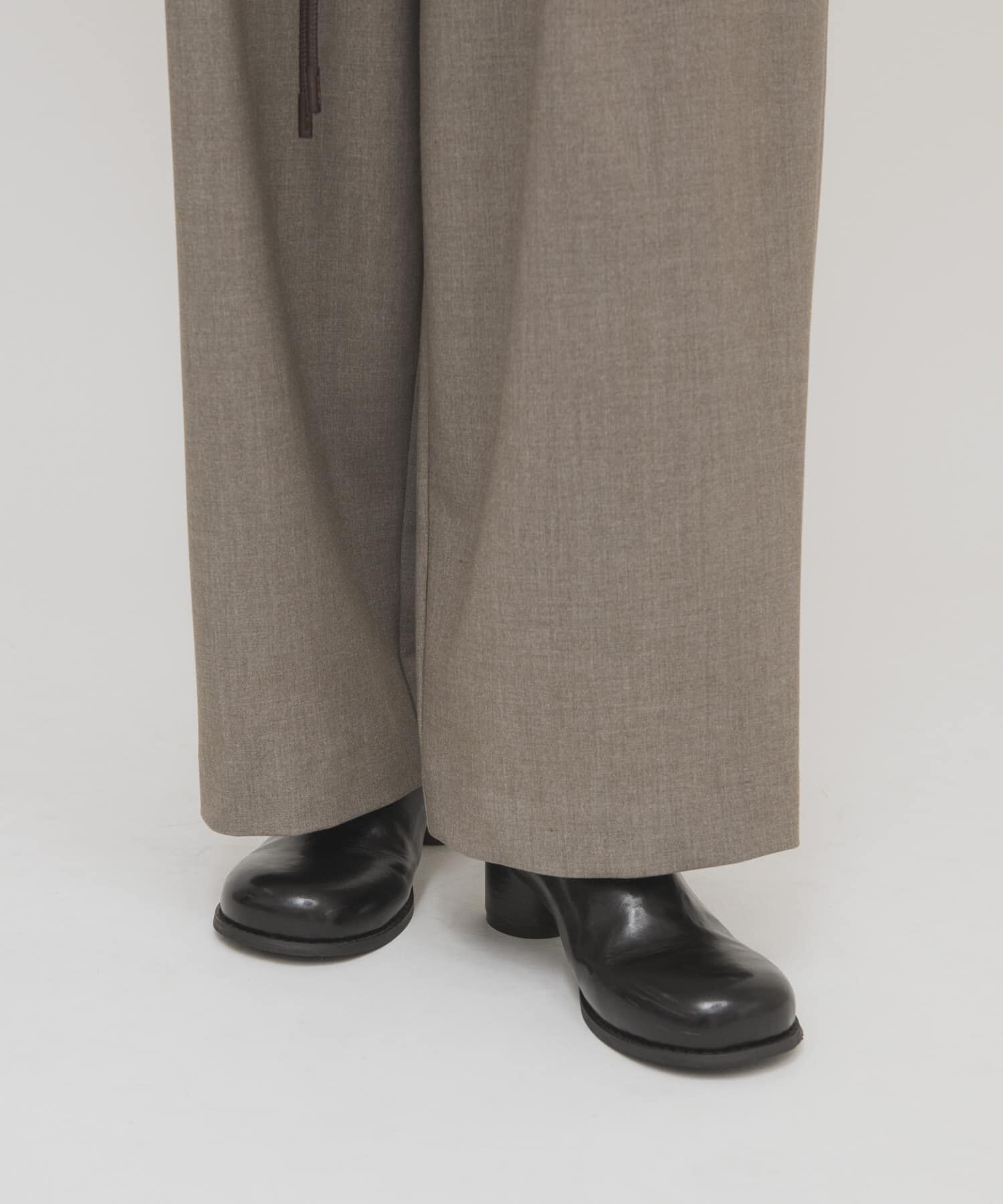  「プランプトゥサボミュール」|サンダル|