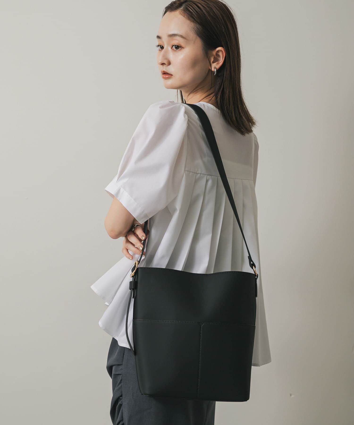 SENSE OF PLACE by URBAN RESEARCH「『防汚』アウトポケットショルダーバッグ」|ショルダー・メッセンジャー|