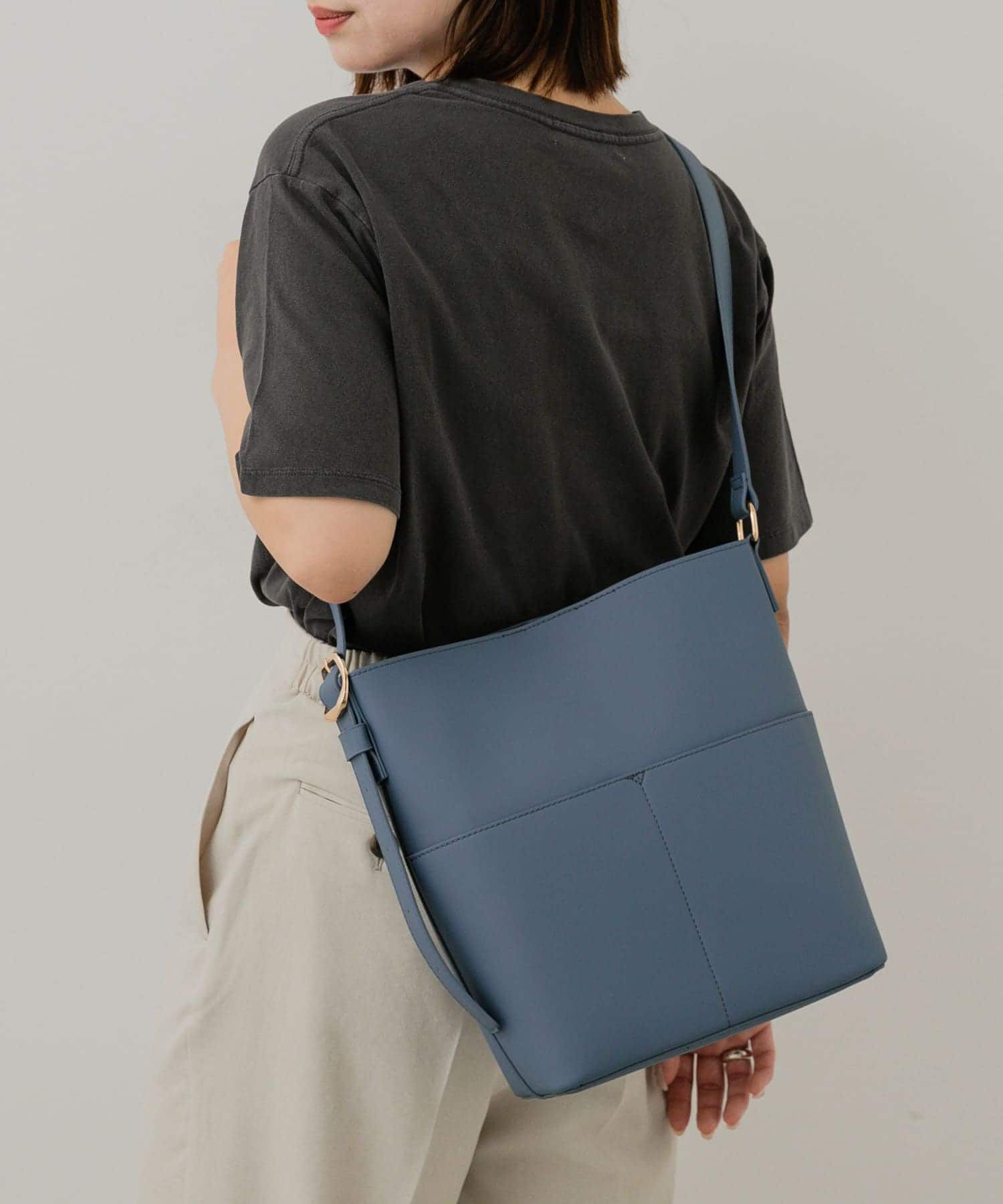 SENSE OF PLACE by URBAN RESEARCH「『防汚』アウトポケットショルダーバッグ」|ショルダー・メッセンジャー|